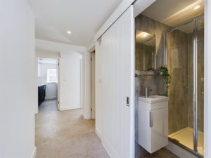 Photo 9- click for photo gallery